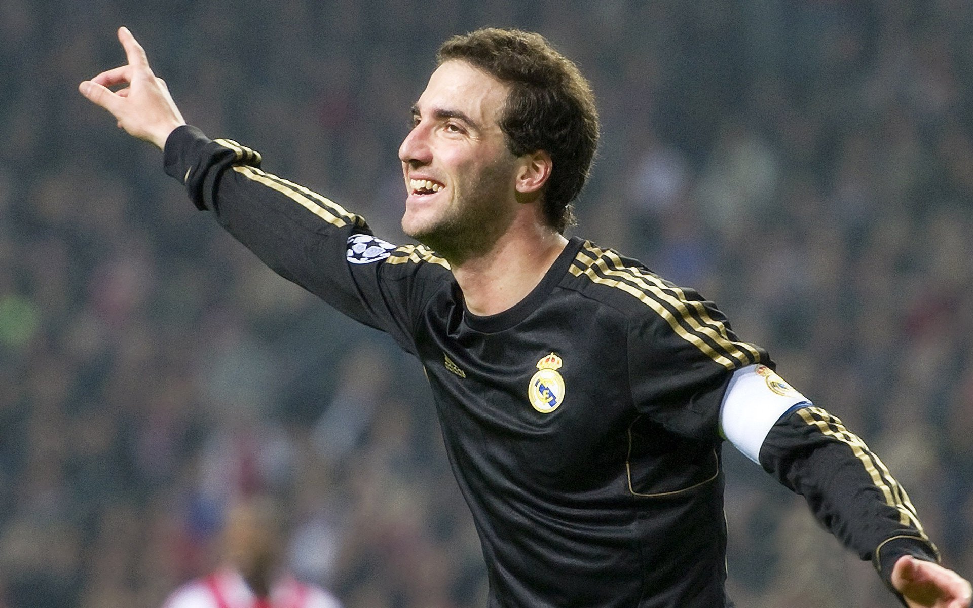 英超边缘球员角色转型与职业可持续发展研究，英超十大边锋