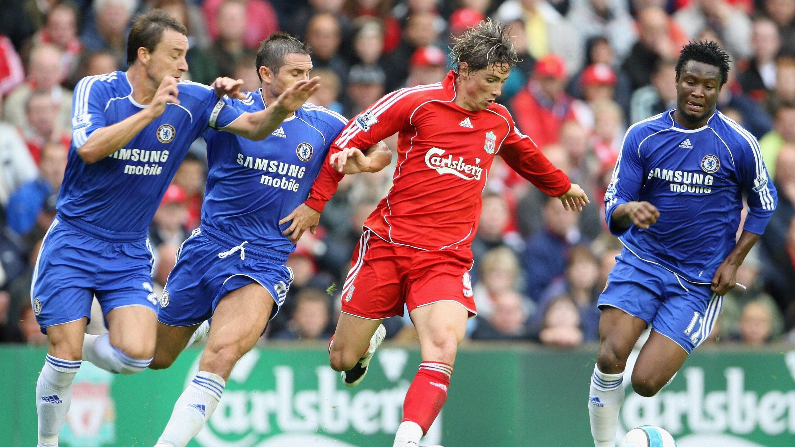 米兰体育官网首页-中超联赛中国足球战败 球迷呼吁加强防守，足球,中超